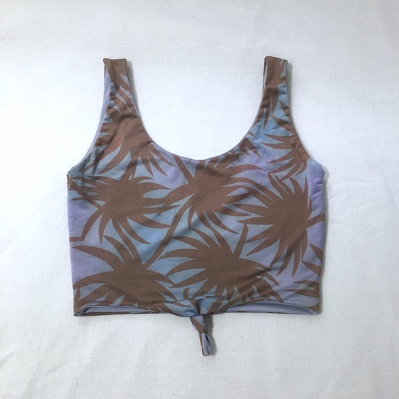 Reversible Yoga Crop Top - Picture 1 of 4